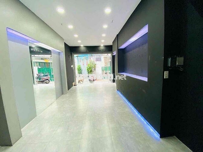 Sát mặt tiền lê văn sỹ quận 3 - 2pn 2wc / ngang 4,1