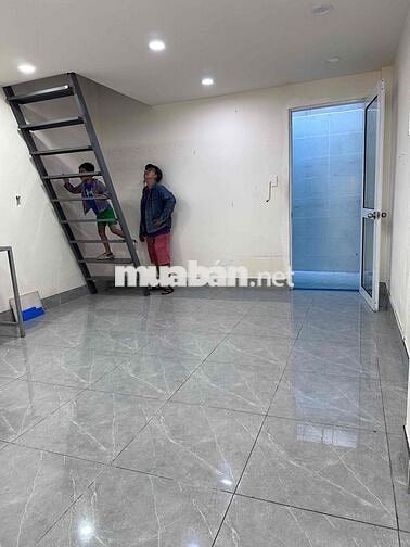 Cho thuê nhà giá rẻ khu tên lửa đg số 48 đối diện trường học giá 10tr
