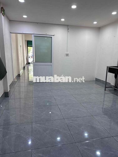 Cho thuê nhà giá rẻ khu tên lửa đg số 48 đối diện trường học giá 10tr
