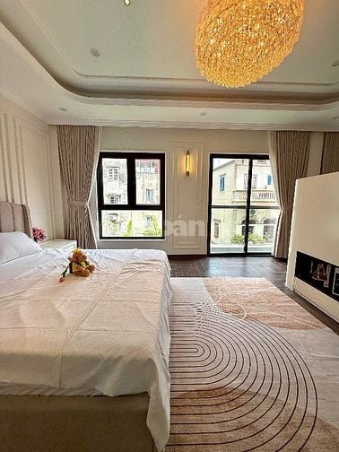 Cần bán nhanh nhà Thạch Bàn S 60m2x6 tầng thang máy - MT8m Gara 2 oto