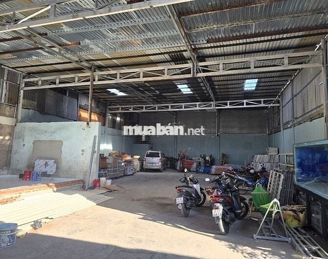 KHO,XƯỞNG 600M² GIÁ 40TR/T, Đ XE CÔNG LÊ TRỌNG TẤN