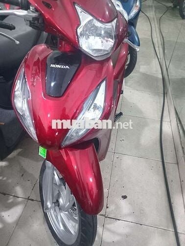 Honda Vision 2022 màu Đỏ