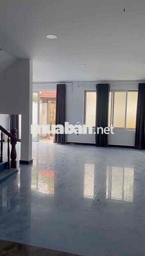BIỆT THỰ NGANG KHỦNG 10X20M GẦN TTTM GIGAMAL PHÙ HỢP ĐA NGHÀNH NGHỀ