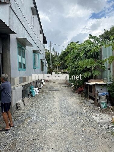 Cho thuê nhà nguyên căn ngang 4 đài 10 40m2, hẻm 606/44, Đường 43