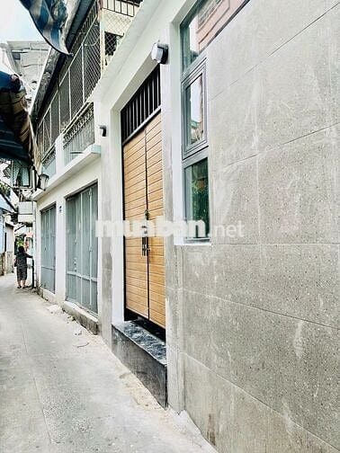 Bán căn hộ dịch vụ 6 phòng nghủ khu trung tâm sầm uất quận Bình Thạnh