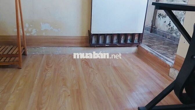 Cho 1-2 người độc thân, thuê phòng Lầu 2, đẹp giá rẻ, đủ nội thất 