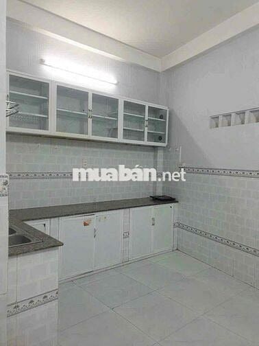 CHO THUÊ NHÀ 8,5TR 2PN HẺM XE HƠI BÙI QUANG LÀ
