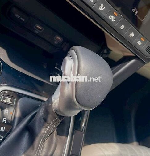 Kia Seltos 2021 1.4AT Luxury Đỏ 20000 km