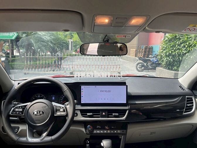 Kia Seltos 2021 1.4AT Luxury Đỏ 20000 km