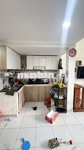 gần Aeon Tân Phú, 5x8, 2 tầng, nhỉnh 3 tỷ TL