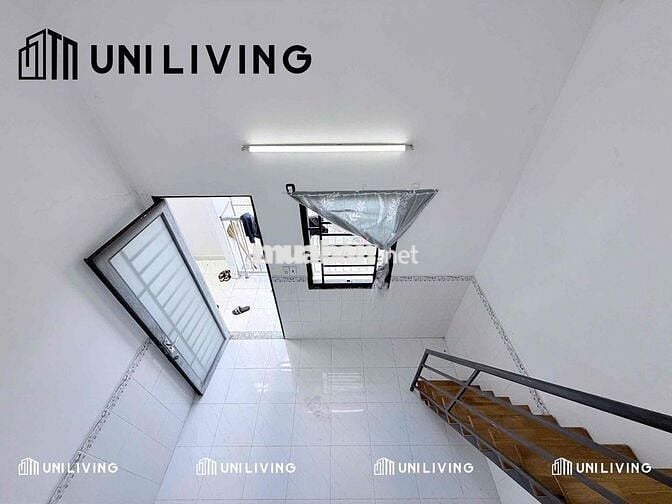 PHÒNG TRỌ GẦN ĐH VĂN LANG Ở 4 NGƯỜI 4 XE CỰC RỘNG
