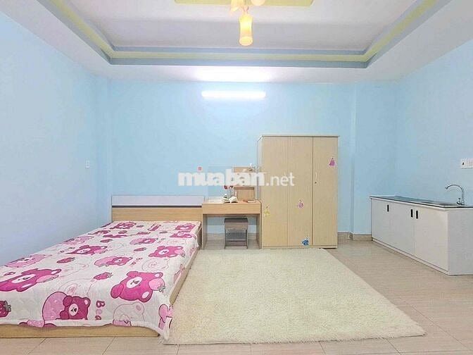 PHÒNG STUDIO RỘNG SẴN NỘI THẤT GIÁ RẺ GẦN NGÃ TƯ GÒ MÂY