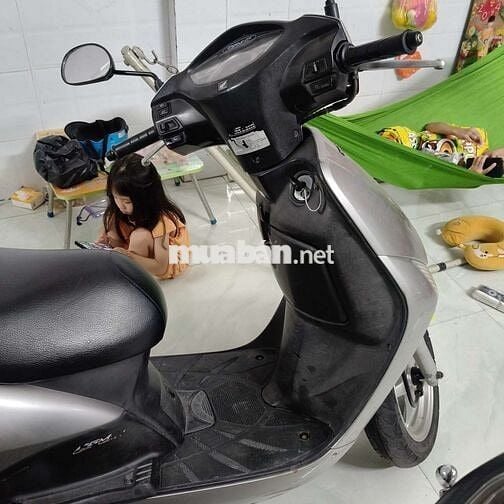 Honda Lead 110 Bạc Việt Nam