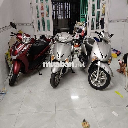 Honda Lead 110 Bạc Việt Nam