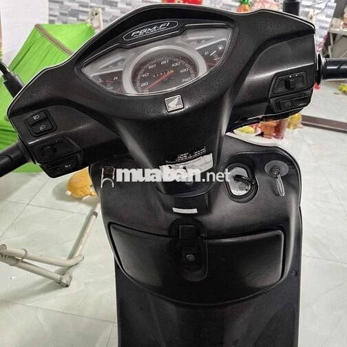 Honda Lead 110 Bạc Việt Nam