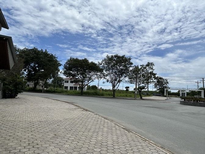 CHO THUÊ NHÀ NGUYÊN CĂN 110M²  3PN 4WC CÁCH VINHOMES CẦN GIỜ 1.6km