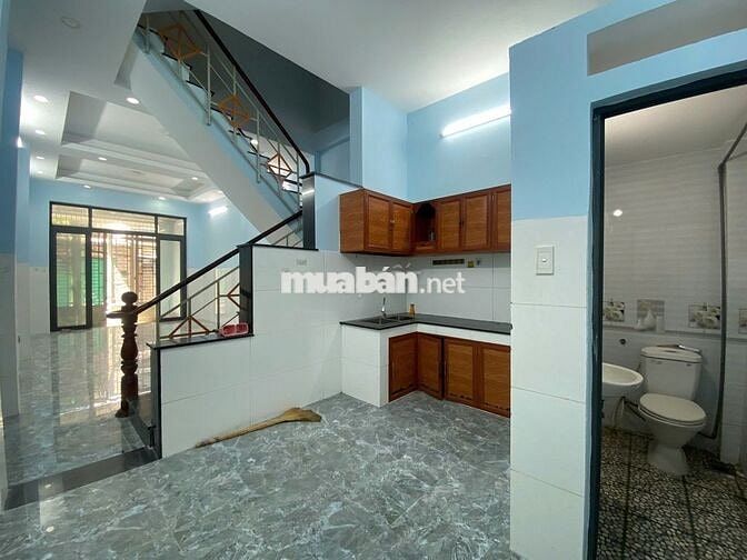 Hẻm Hồng Lạc, Quận Tân Bình, 180m2, 4,2x15, 5PN 3WC