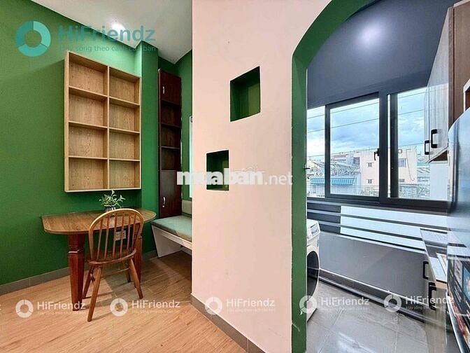 Căn hộ ban công tách bếp 40m2 ngay Nguyễn Gia Trí gần HUTECH giáp Q1,3