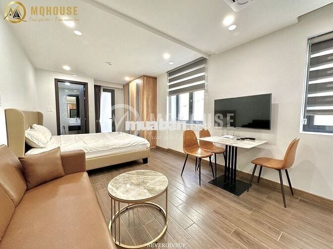 🏡 Studio Full Nội Thất Có Ban Công – Gần Landmark 81, HUTECH, UEF