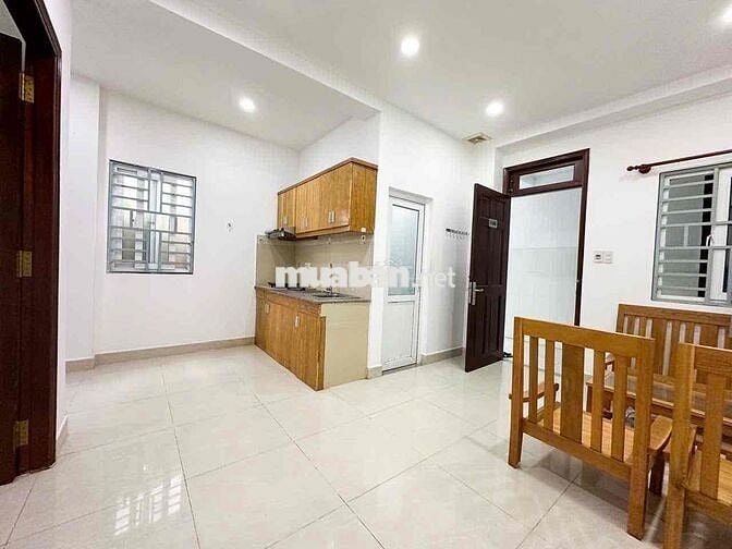 Căn hộ 2pn thang máy, hầm xe, bảo vệ_CMT8 Quận 10