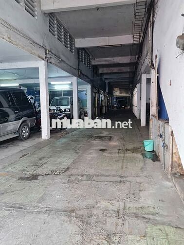nguyên tòa chung tâm quận 1 cho thuê