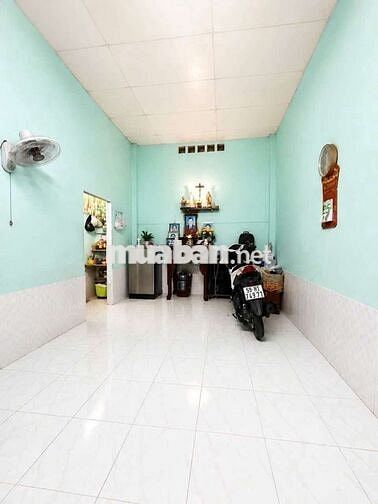 BÁN NHÀ 30,5M2 HẺM ĐƯONG TÂN MỸ KẾ ĐH TÀI CHÍNH MARKETING SÁT MẶT TIỀN