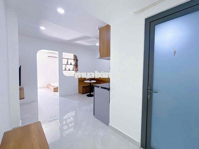CĂN HỘ 1PHÒNG NGỦ, TÁCH BẾP, MÁY GIẶT RIÊNG BAN CÔNG NGAY CẦU VƯỢT 3/2