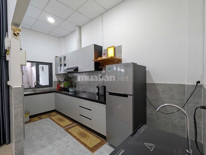 Mặt Tiền Kinh Doanh - Man Thiện (379) - 146m2 (6.1x24) - giá 10.75 tỷ