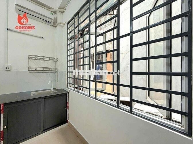 PHÒNG GÁC MÁY LẠNH NGAY NGÃ TƯ CHỢ CẦU QUANG TRUNG, GÀN CVPM