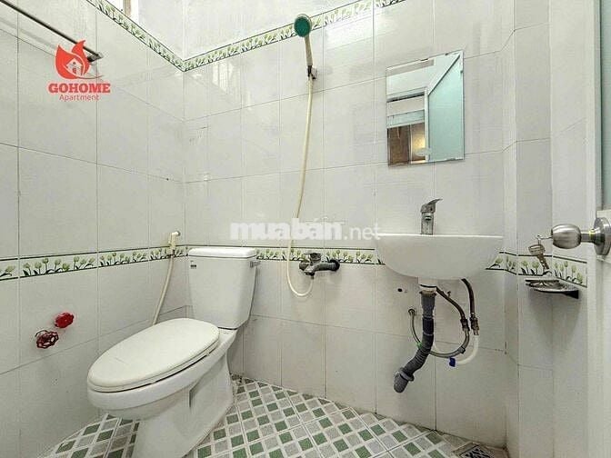 PHÒNG GÁC MÁY LẠNH NGAY NGÃ TƯ CHỢ CẦU QUANG TRUNG, GÀN CVPM
