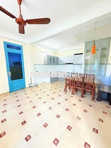 Trương Công Định, Quận Tân Bình, 1 Trệt 2 lầu, 4PN 4WC, 150m2