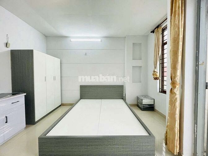 CHO THUÊ 2 PHÒNG NGỦ SIÊU RỘNG GIÁ HSSV NGAY CHỢ BÀ CHIỂU TIỆN QUA Q1