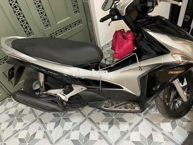Honda Air Blade 2011 Đen Bạc