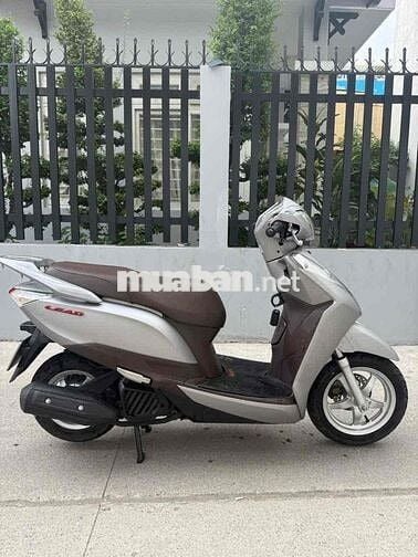 Honda Lead 2017 Bạc