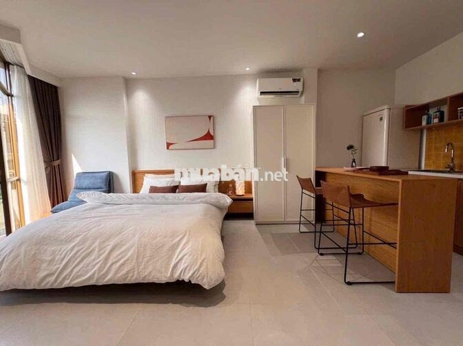 Đập Hộp Phòng BC 35m2 mới toanh tại Hoàng Hoa Thám gần Bà Chiểu