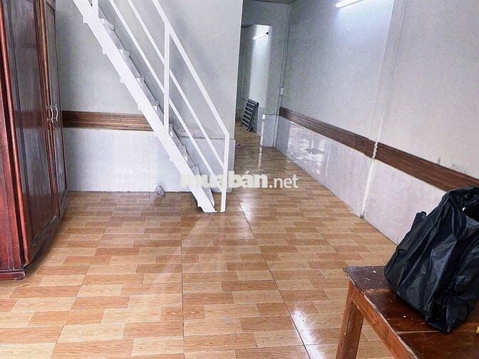 cho thuê nhà nguyên căn ngay chợ lớn sóc trăng