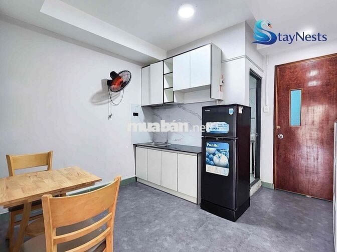 1 PHÒNG NGỦ TÁCH BẾP - BAN CÔNG FULL NỘI THẤT NGAY TRUNG TÂM QUẬN 10