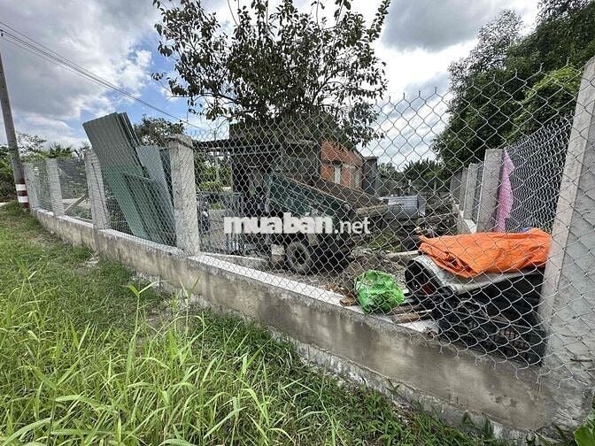 Bán đất mặt tiền đường kênh cầu đen-Xã phước lý mới,cũ là xã phước hâu