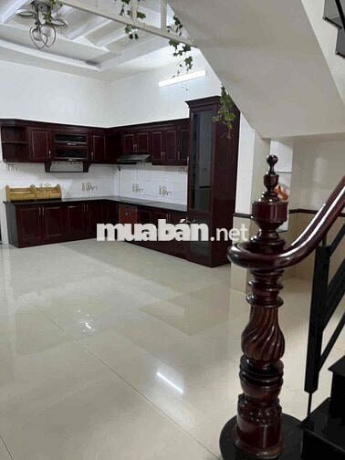 cho thuê nhà gò vấp nhà 1 tr 2 lầu sân thượng hẻm thông xe hơi