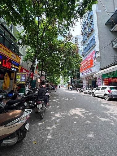 Bán gấp Nhà Liền Kề, ngõ 622 Minh, ô tô tránh, kinh doanh, 86m2, 42 tỷ