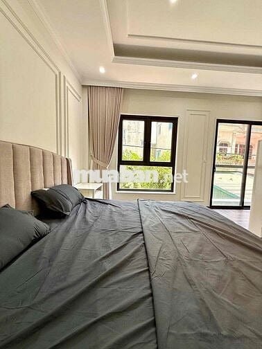 Cần bán nhanh nhà Thạch Bàn 60mx6 tầng thang máy - MT 8m, garo 2 oto
