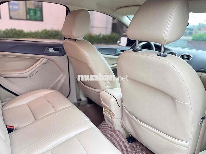 Ford Focus 2011 Số tự động Đen