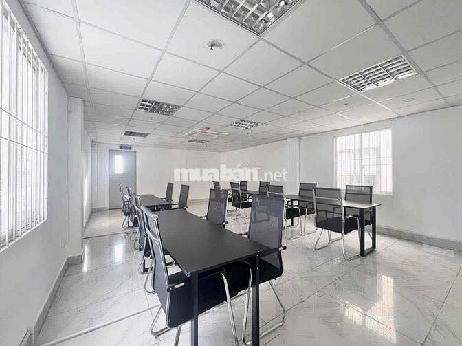 VĂN PHÒNG 50m2 NGAY METRO TÂN CẢNG