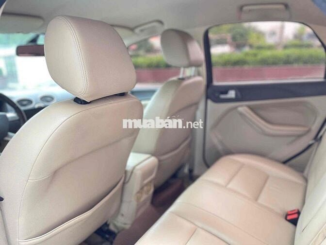 Ford Focus 2011 Số tự động Đen