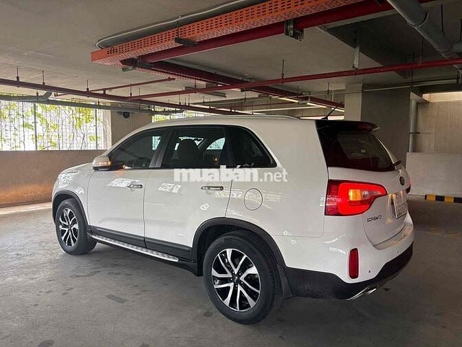 KIA Sorento 2020 2.4G Deluxe Trắng 66.000 km 1Chủ