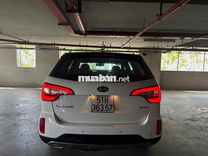 KIA Sorento 2020 2.4G Deluxe Trắng 66.000 km 1Chủ