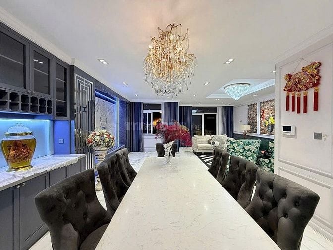 Biệt Thự Siêu Đẹp Phú Nhuận, 8m x 18m, Hầm 5 Tầng, Thang Máy. 