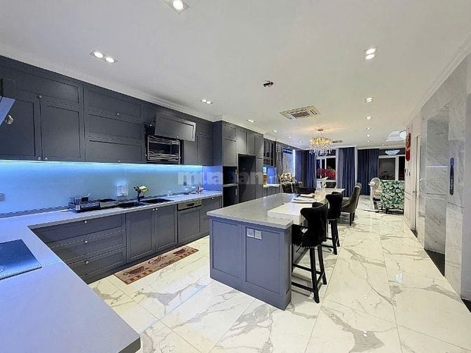 Biệt Thự Siêu Đẹp Phú Nhuận, 8m x 18m, Hầm 5 Tầng, Thang Máy. 