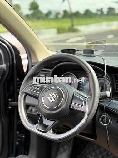 Suzuki XL7 2021 3v5km xe gia đình full ls hãng