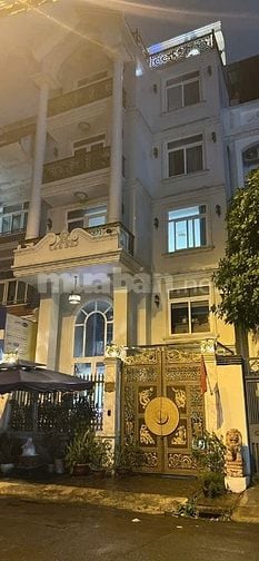 Biệt Thự Siêu Đẹp Phú Nhuận, 8m x 18m, Hầm 5 Tầng, Thang Máy. 